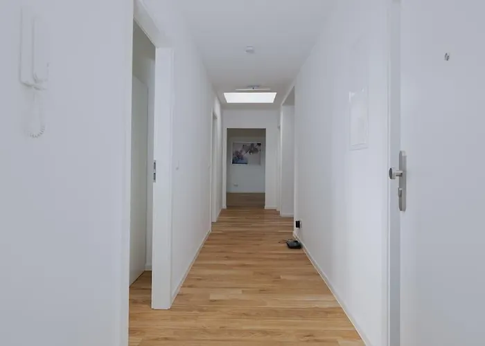 Stylish & Bright In Location *